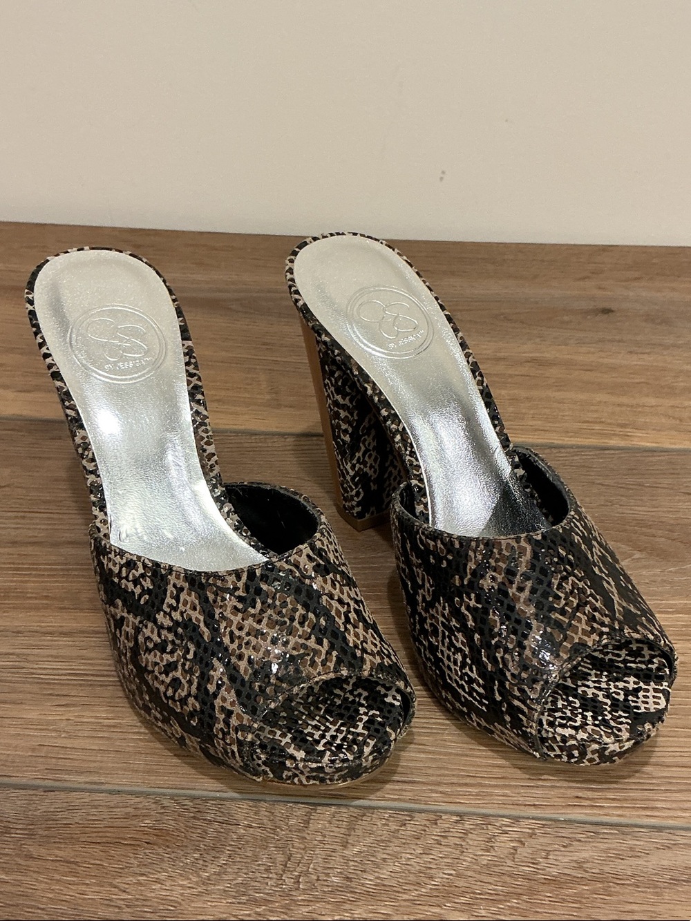 Jessica Simpson Snake print Mules Chunky Heel Slip On Pumps, size 7